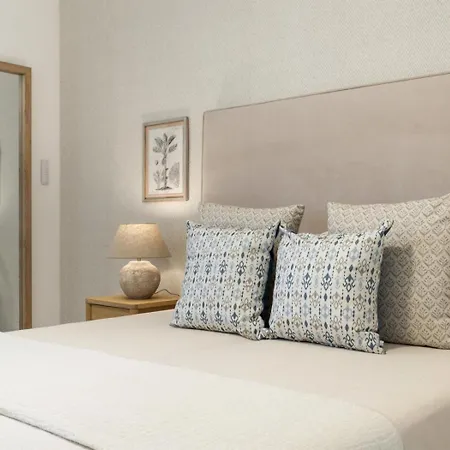 Marina Banus 4 7 L شقة *