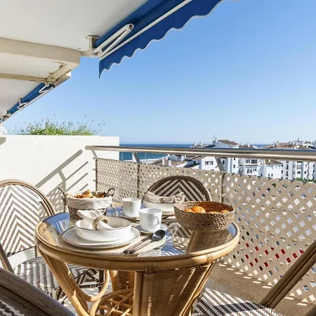Marina Banus 4 7 L شقة *